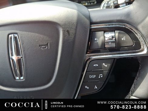 Certified 2022 Lincoln Nautilus Reserve AWD/4WD image 23