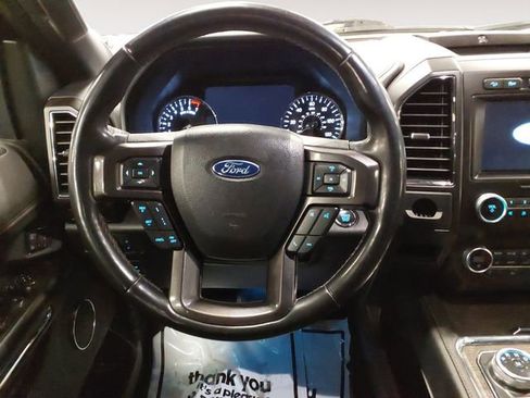 Used 2021 Ford Expedition Max Limited image 12
