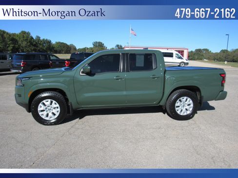 Used 2022 Nissan Frontier SV image 6