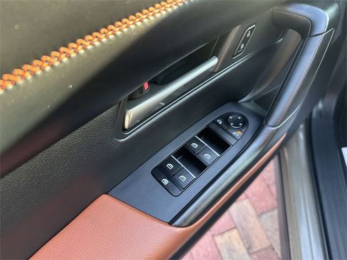 Used 2023 MAZDA CX-50 Meridian Edition w/ Cargo Package image 11