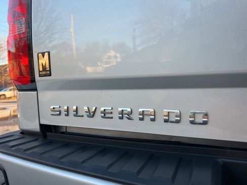 Used 2018 Chevrolet Silverado 1500 Custom w/ Rally 1 Edition image 7