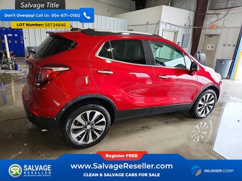 Used 2018 Buick Encore Essence FWD image 4