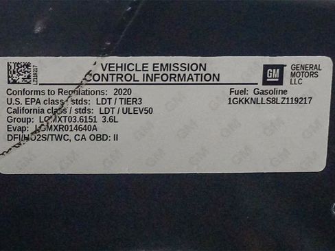 Used 2020 GMC Acadia AT4 image 29