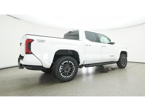 Used 2024 Toyota Tacoma TRD Sport image 26