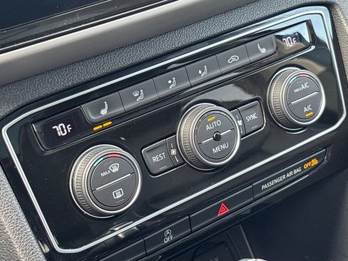 Used 2021 Volkswagen Atlas SEL image 32