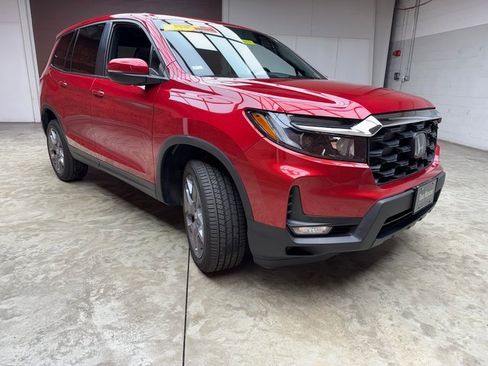 Used 2023 Honda Passport EX-L image 7
