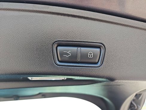 Used 2024 Maserati Grecale GT AWD/4WD image 33