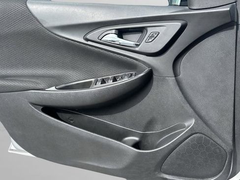 Used 2020 Chevrolet Malibu LS image 35