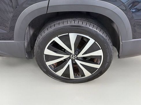 Used 2022 Volkswagen Taos SE w/ IQ.Drive SE Package FWD image 28