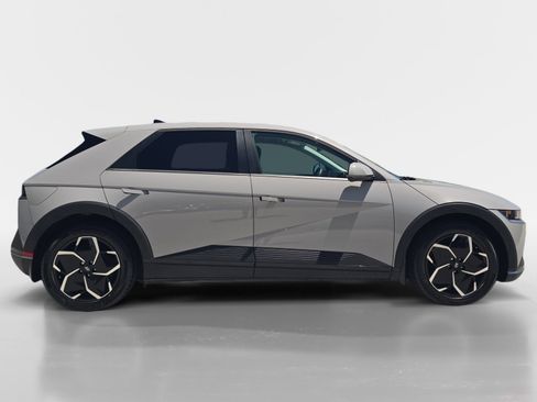 Certified 2024 Hyundai Ioniq 5 SEL RWD image 2