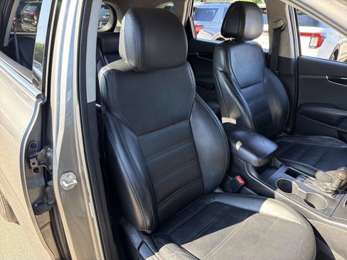 Used 2017 Kia Sorento FWD w/ LX Convenience Package image 21