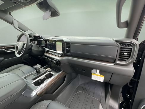 New 2026 Chevrolet Silverado 1500 RST w/ Redline Edition image 28