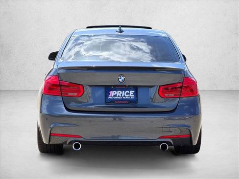 Used 2017 BMW 340i Sedan RWD image 6