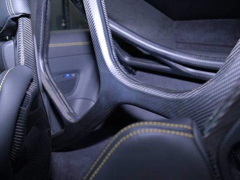 Used 2025 Porsche 911 GT3 RS RWD image 45