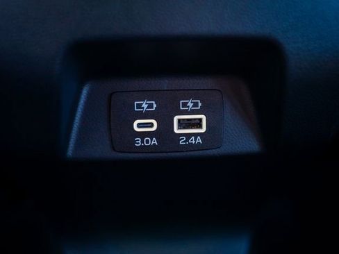 Certified 2024 Subaru Crosstrek 2.0i Premium image 29