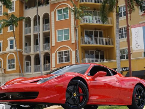 Used 2010 Ferrari 458 Italia Coupe RWD image 31