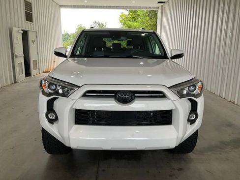 Used 2024 Toyota 4Runner SR5 Premium w/ Moonroof Package AWD/4WD image 25