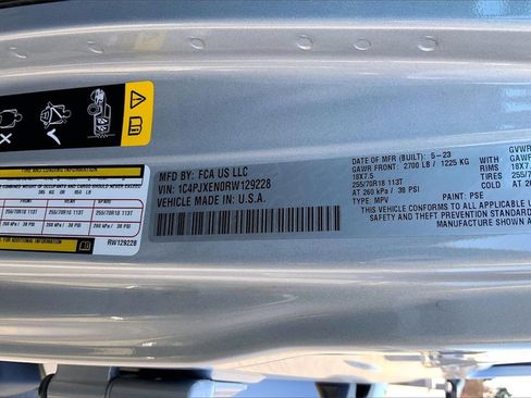 Used 2024 Jeep Wrangler Sahara image 19