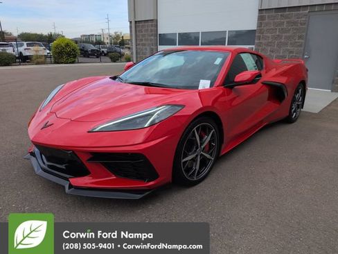 Used 2023 Chevrolet Corvette Stingray Premium Cpe w/ Z51 Performance Package RWD image 7
