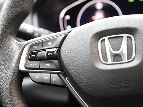 Used 2018 Honda Accord EX image 21