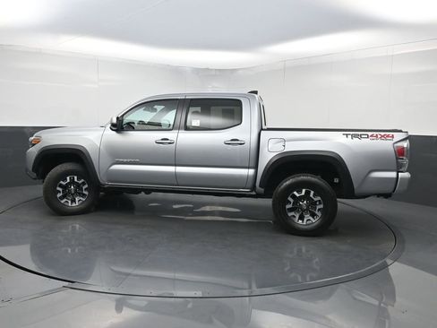 Used 2023 Toyota Tacoma TRD Off-Road w/ Technology Package AWD/4WD image 41