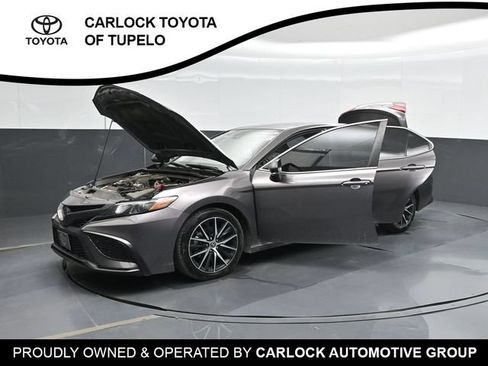 Used 2022 Toyota Camry SE FWD image 50