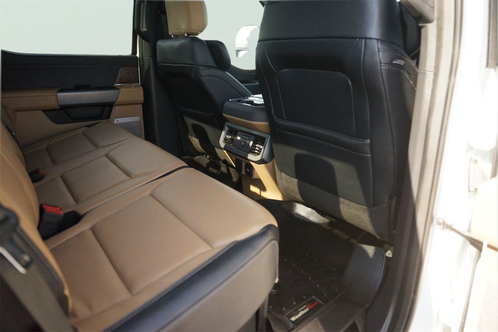 Used 2023 Ford F350 Lariat w/ Lariat Ultimate Package AWD/4WD image 14