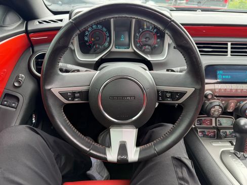 Used 2010 Chevrolet Camaro SS w/ LPO, Ground Effects Package RWD image 23