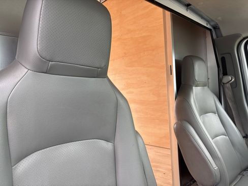 Used 2022 Ford E-350 and Econoline 350 Super Duty w/ Power Windows & Locks Group image 36