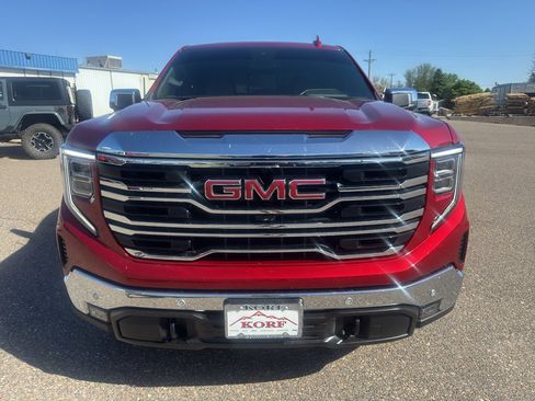 Used 2025 GMC Sierra 1500 SLT w/ SLT Premium Package AWD/4WD image 3