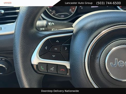 Used 2018 Jeep Compass Sport AWD/4WD image 12