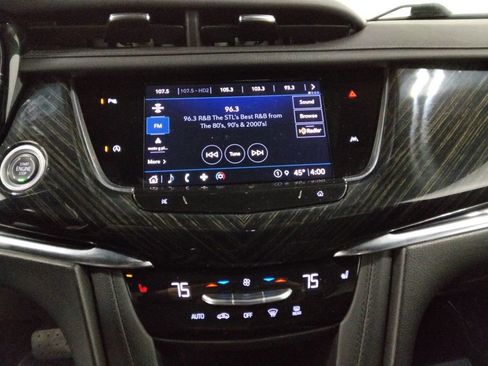 Used 2022 Cadillac XT6 Premium Luxury image 19