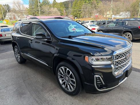 Used 2023 GMC Acadia Denali w/ Denali Ultimate Package image 3