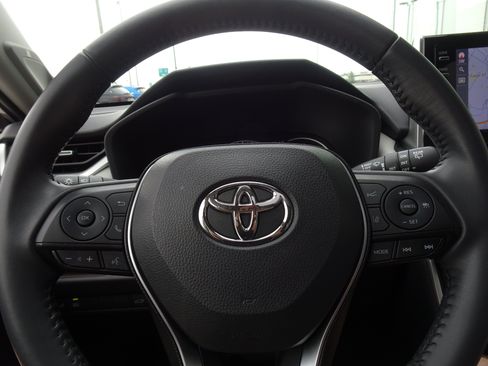 Used 2020 Toyota RAV4 Limited w/ All Weather Liner Package AWD/4WD image 21