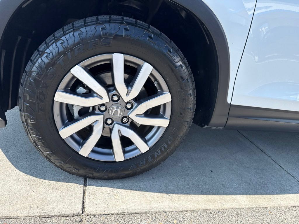 Used 2021 Honda Pilot EX image 15