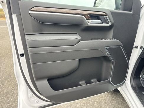 New 2026 GMC Sierra 1500 Elevation image 19