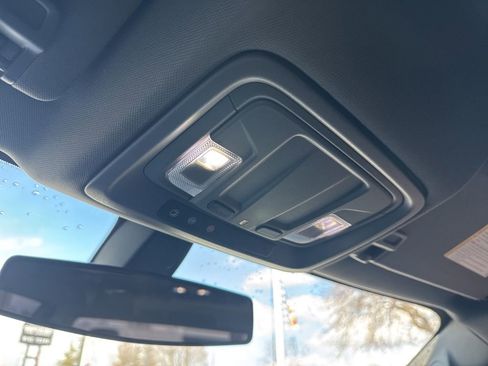 Used 2021 Chevrolet Silverado 1500 LT Trail Boss w/ Bed Protection Package image 33