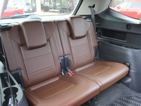 Used 2023 Volkswagen Atlas SE AWD/4WD image 13