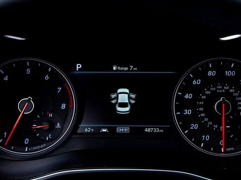 Used 2021 Genesis G70 2.0T w/ Elite Package image 35