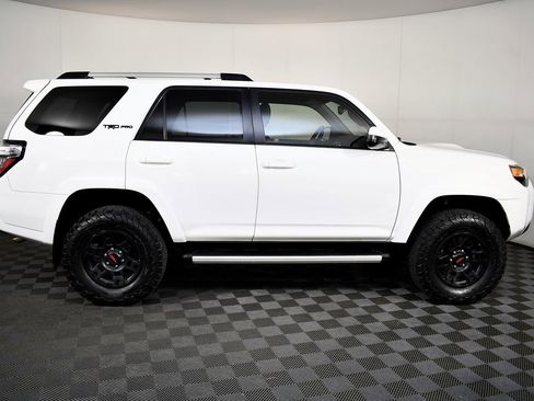 Used 2016 Toyota 4Runner TRD Pro image 6