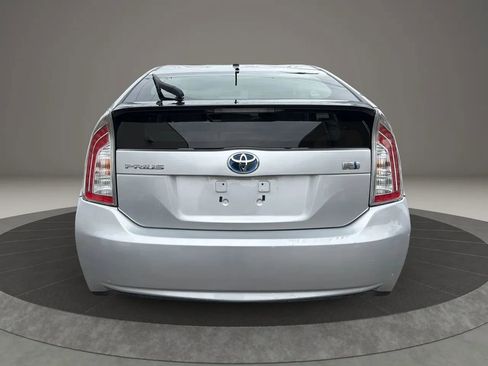 Used 2013 Toyota Prius Two image 6