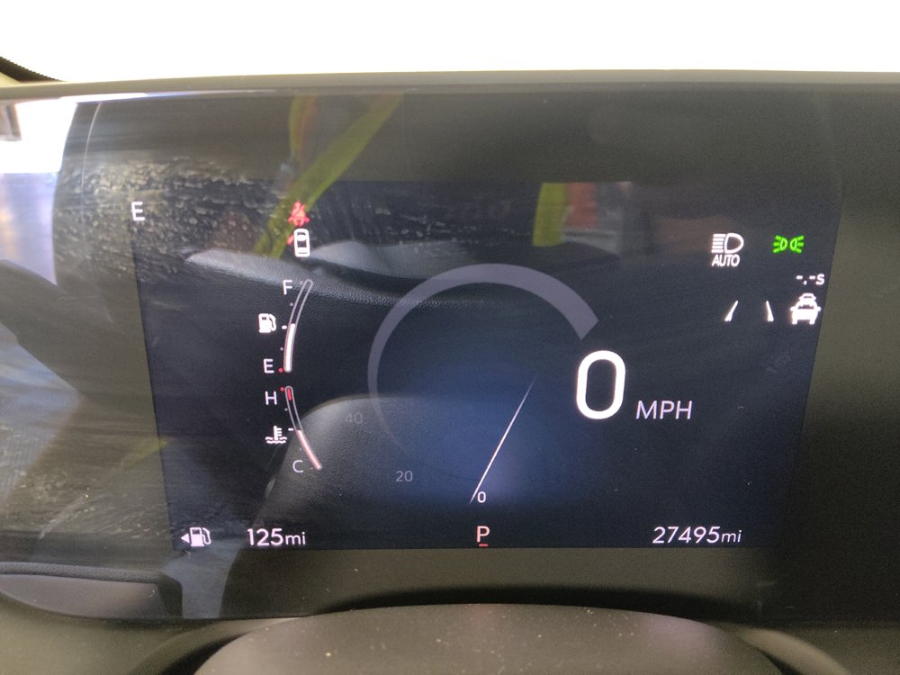 Used 2025 Buick Encore GX Preferred AWD/4WD image 23