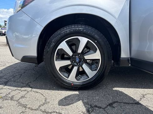 Used 2018 Subaru Forester 2.5i w/ Alloy Wheel Package AWD/4WD image 26