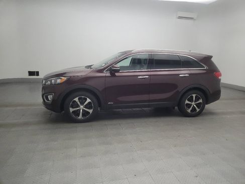Used 2018 Kia Sorento EX AWD/4WD image 2