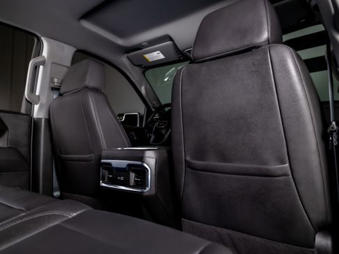 Used 2026 GMC Sierra 1500 SLT AWD/4WD image 25