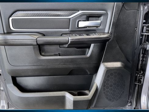 New 2026 RAM 3500 Big Horn AWD/4WD image 36