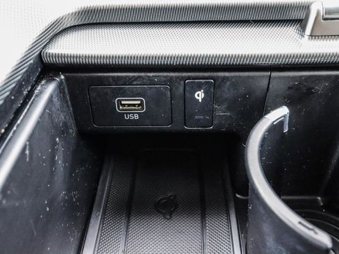 Used 2022 Hyundai Palisade Limited AWD/4WD image 11