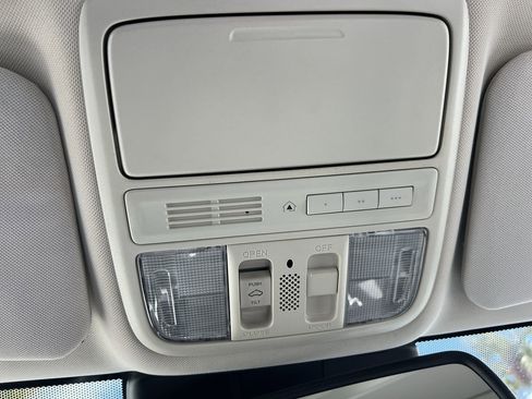 Used 2016 Honda CR-V Touring image 28