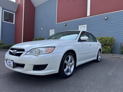 Used 2009 Subaru Legacy 2.5i Special Edition AWD/4WD image 4