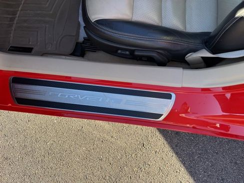 Used 2010 Chevrolet Corvette Grand Sport w/ Preferred Equipment Group image 17